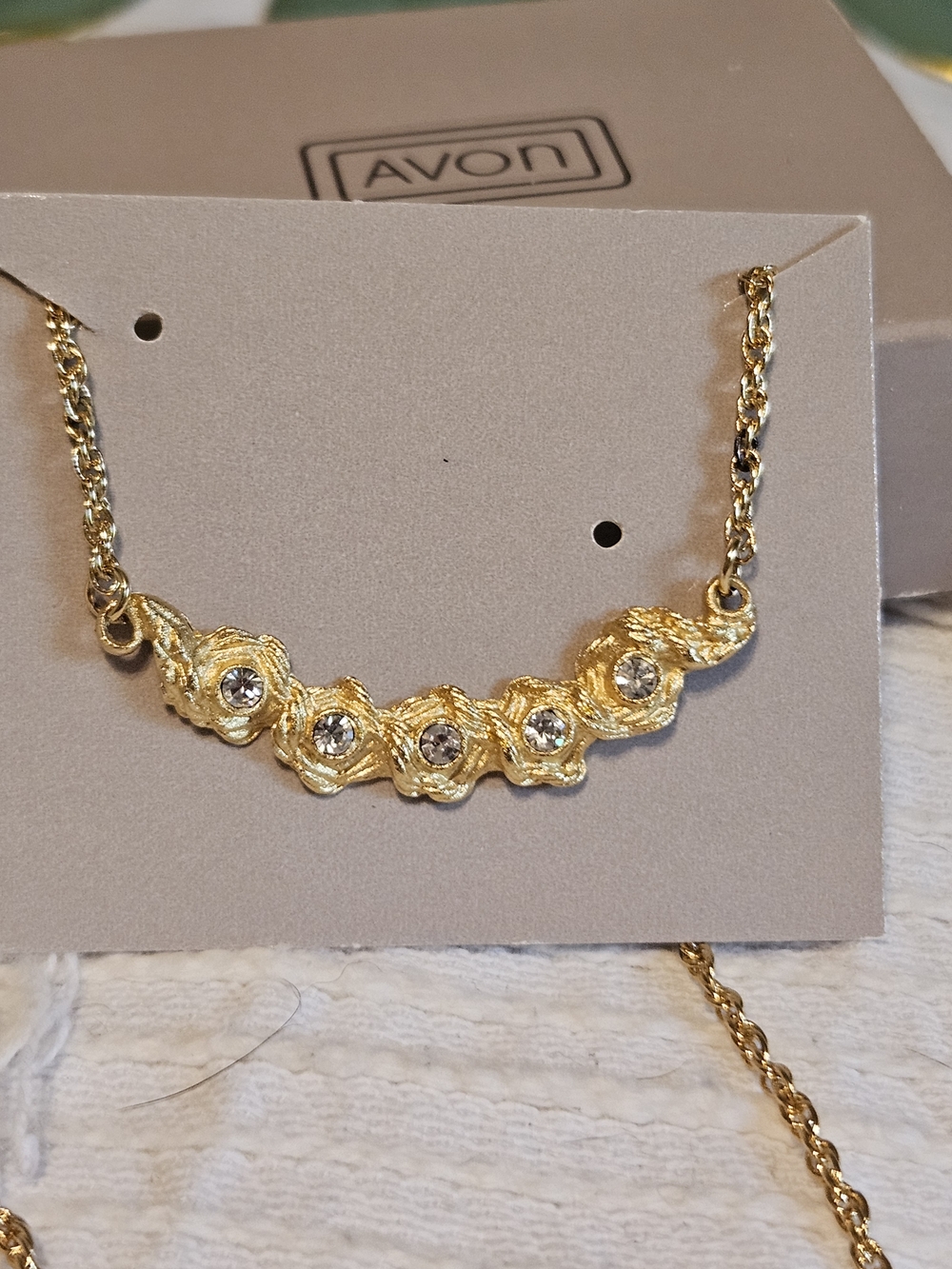 Avon Braided Sparkle Necklace